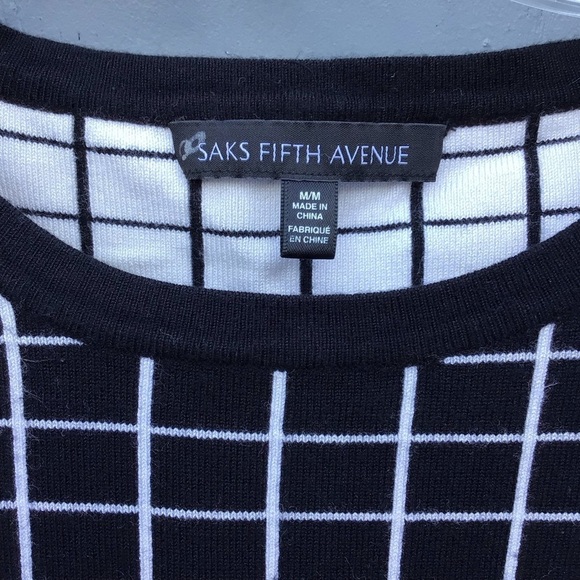 Saks fifth avenue checkered short stretchy, geometric, trellis women knit top - Picture 10 of 11